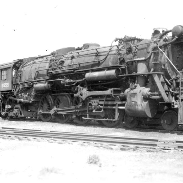 3/4 Quarter view Engineer's side